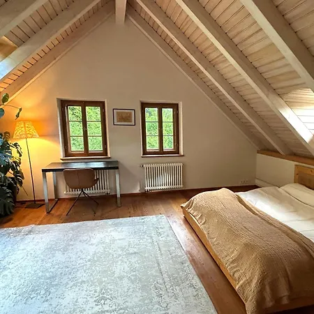 Вилла Winzerhaus Am Elbhang Дрезден